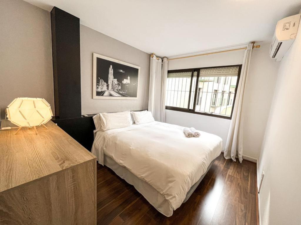 Apartamento Para 4 Con Terraza En El Centro Girona Eksteriør billede