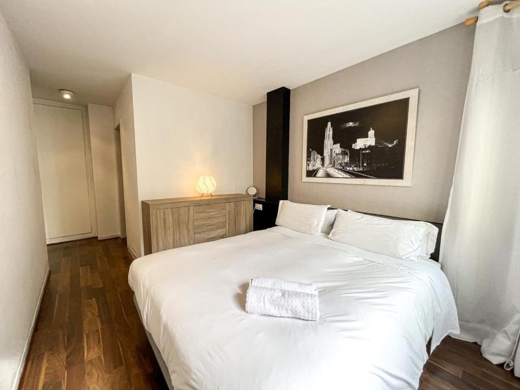 Apartamento Para 4 Con Terraza En El Centro Girona Eksteriør billede